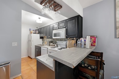 6603 Willow Pointe NW unit C, Huntsville, AL 35806 - photo 5