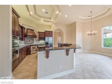 Kitchen/Eat In Kitchen Area
