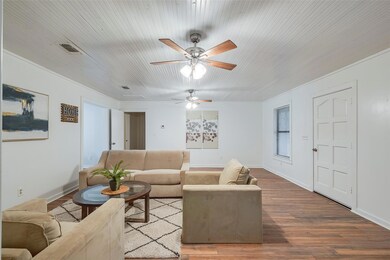 3050 Collins Rd, Burleson, TX 76028 - photo 6