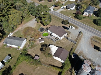 1711 W C St, Kannapolis, NC 28081 - photo 4