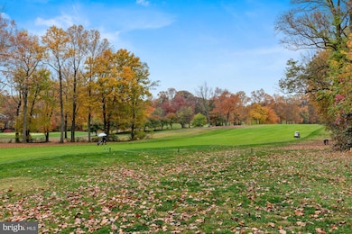 2057 Golf Course Dr, Reston, VA 20191 - photo 2