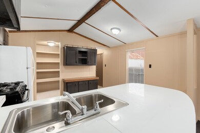 11210 Rusty St, Houston, TX 77093 - photo 2