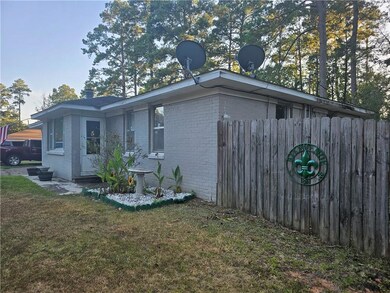 132 Michele Ln, Pineville, LA 71360 - photo 2