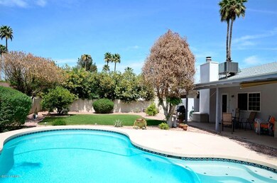 Pool2