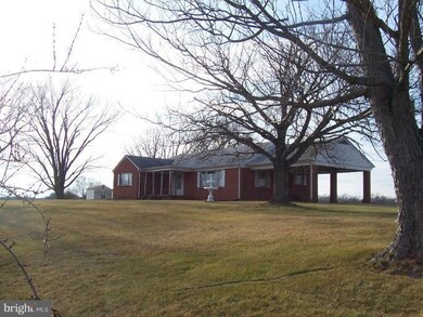 12058 Marsh Rd, Bealeton, VA 22712 - photo 2