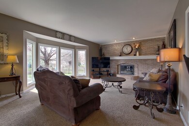 1412 Conan Doyle Rd, Naperville, IL 60564 - photo 7