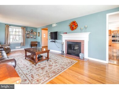 179 Pearlcroft Rd, Cherry Hill, NJ 08034 - photo 4