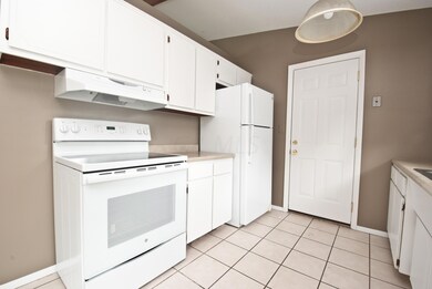 4927 Northtowne-5