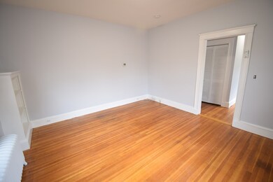 1133 Beacon St unit 1, Newton Highlands, MA 02461 - photo 4