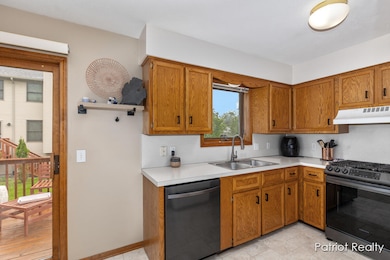 2622 W Highland View Cir. SE