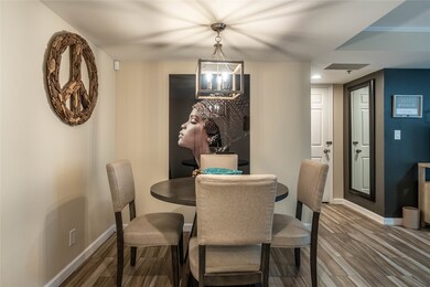 Sage Condominiums unit 913, Houston, TX 77056 - photo 4