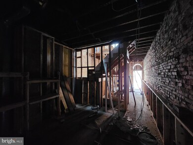 2121 Mcculloh St, Baltimore, MD 21217 - photo 7