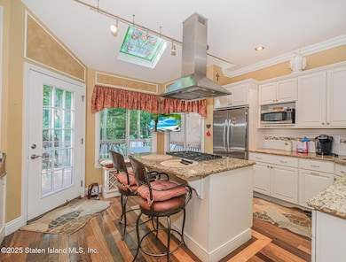 20 Notus Ave, Staten Island, NY 10312 - photo 3