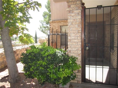 1737 Villa Santos Cir, El Paso, TX 79935 - photo 2