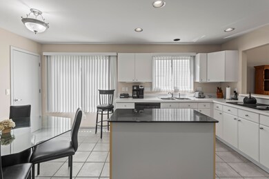 Kitchen 3