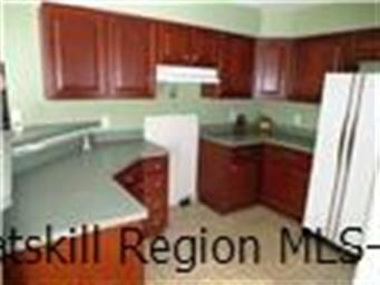 29 Waltke Ln, Wallkill, NY 12589 - photo 2