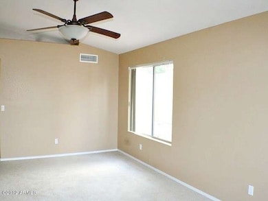 023-298654 - Living