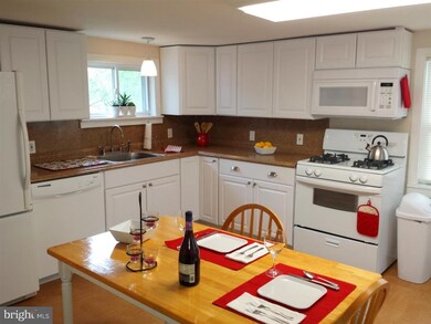 424 Buttonwood St, Delanco, NJ 08075 - photo 2