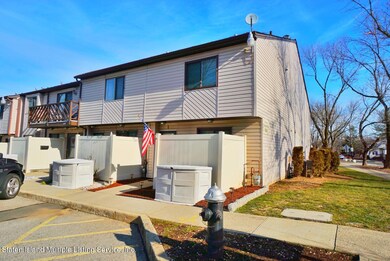 4211 Amboy Rd unit 1, Staten Island, NY 10308 - photo 2