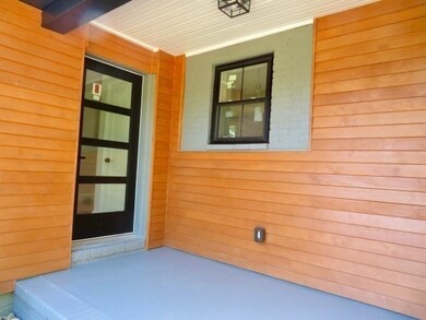 122 Parsons St, Easthampton, MA 01027 - photo 3