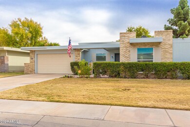 10317 W Highwood Ln, Sun City, AZ 85373 - photo 3