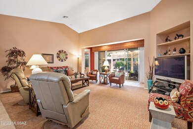 08-Living Area
