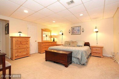 11560 Aldburg Way, Germantown, MD 20876 - photo 5