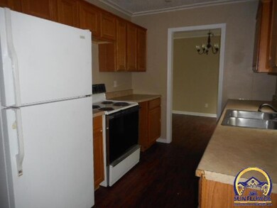 3643 SW Clare Ave, Topeka, KS 66611 - photo 7