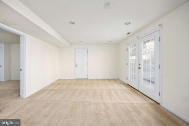 8008 Washington Dr, King George, VA 22485 - photo 5