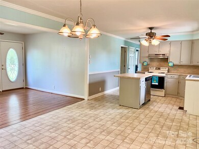 104 Dyer Dr, Shelby, NC 28152 - photo 6