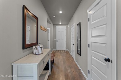 Welcoming entry