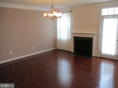 3510 Carriage Walk Ln unit 29-C, Laurel, MD 20724 - photo 6