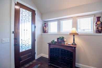 Entry way