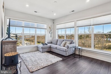 100 Saint Ives Place unit 306, Oxon Hill, MD 20745 - photo 6