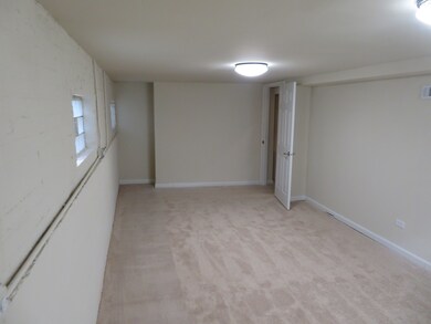 535 Orchard Ct, Des Plaines, IL 60016 - photo 4