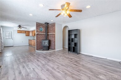 1016 June Dr, Xenia, OH 45385 - photo 4