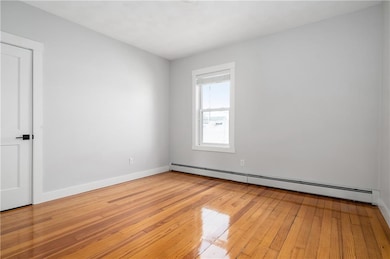 58 Hanover Ave, Pawtucket, RI 02861 - photo 4