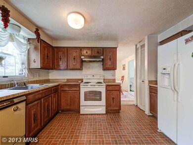 16874 Francis West Ln, Dumfries, VA 22026 - photo 4