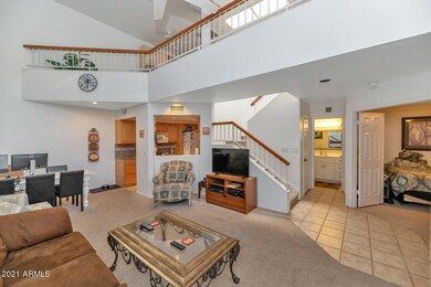 9 E Waltann Ln-large-005-007-9 E Waltann