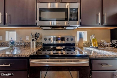 Microwave & Stove