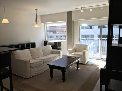 Living area with a wealth of natural light