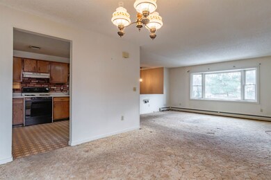 72 Pioneer Dr, Nashua, NH 03062 - photo 7