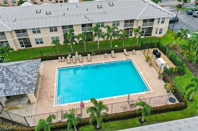 8407 Bernwood Cove Loop unit 501, Fort Myers, FL 33966 - photo 2