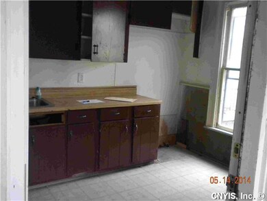 Kitchen DOWN APT KITCHEN