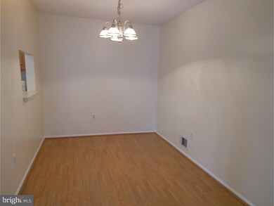 52 Voscek Ct, Lawrence Township, NJ 08648 - photo 3