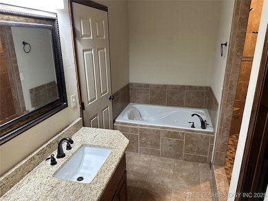 3925 N 1st Ave, Durant, OK 74701 - photo 6