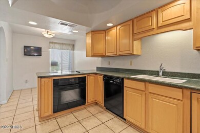 06-Kitchen