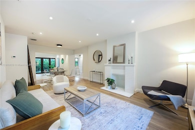 360 NE 87th St, El Portal, FL 33138 - photo 4