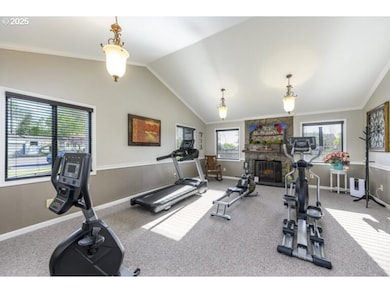 4155 NE Three Mile Ln unit 85, McMinnville, OR 97128 - photo 5