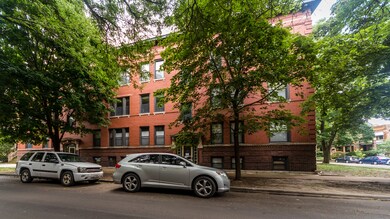 1651 W Catalpa Ave unit 2, Chicago, IL 60640 - photo 3